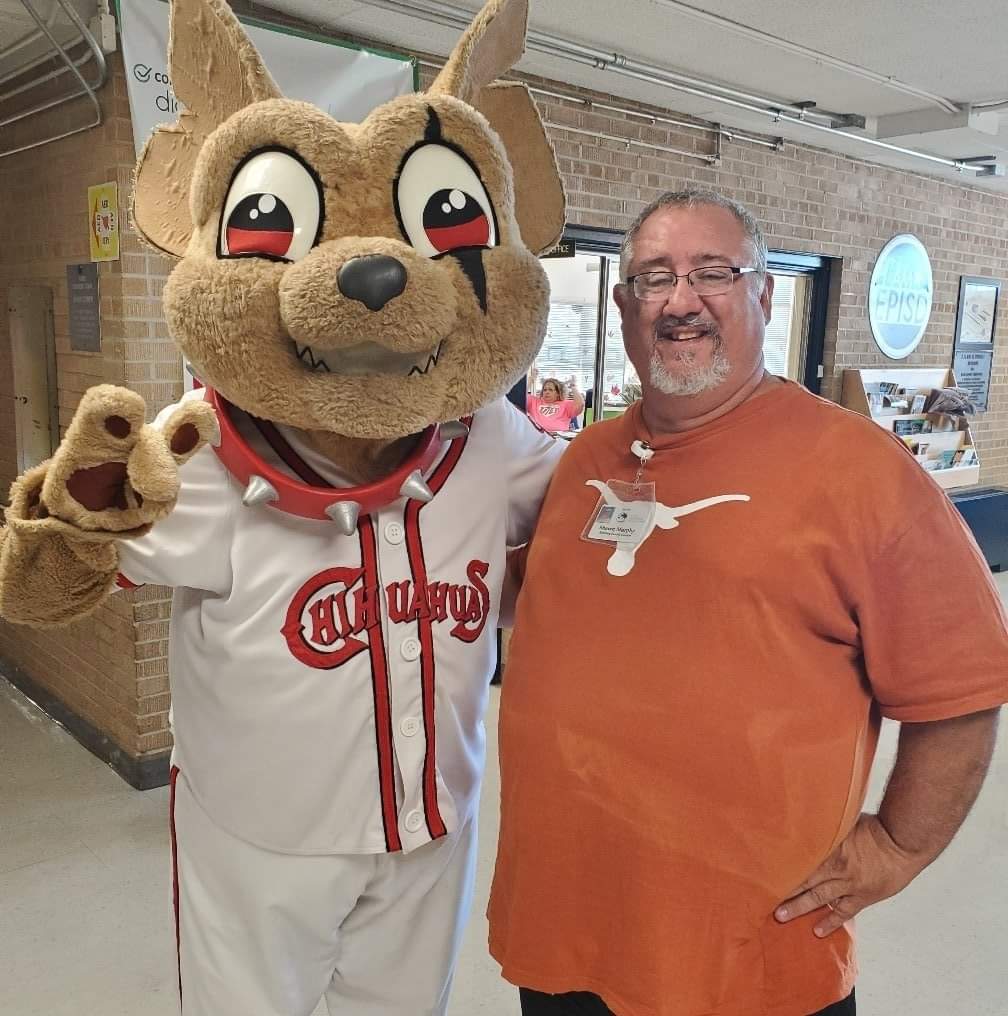 South photo - Chihuahuas mascot